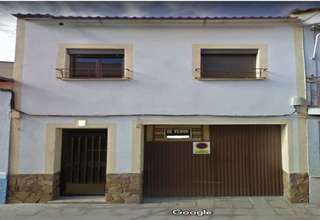 Casa venta en Nucleo Urbano, Valdepeñas, Ciudad Real. 